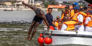 Nigerian Swims Through Third Mainland Bridge To Raise Mental Health Awareness