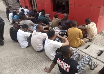 EFCC Arrests 29 Suspected Internet Fraudsters In Abuja