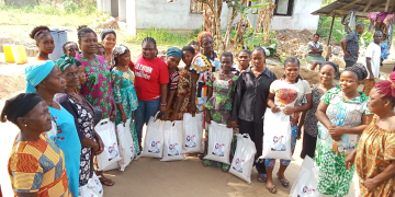 C’River First Lady Donates Christmas Package To Bakassi Women