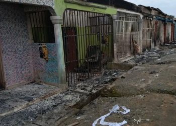 Fire razes six shops, destroys property in Cross River
