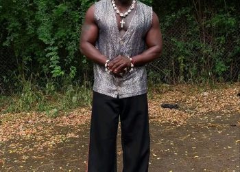 Police warns Verydarkman over social media provocations