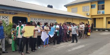 Medical staff protests against victimization in Calabar Neuro-psychiatric hospital